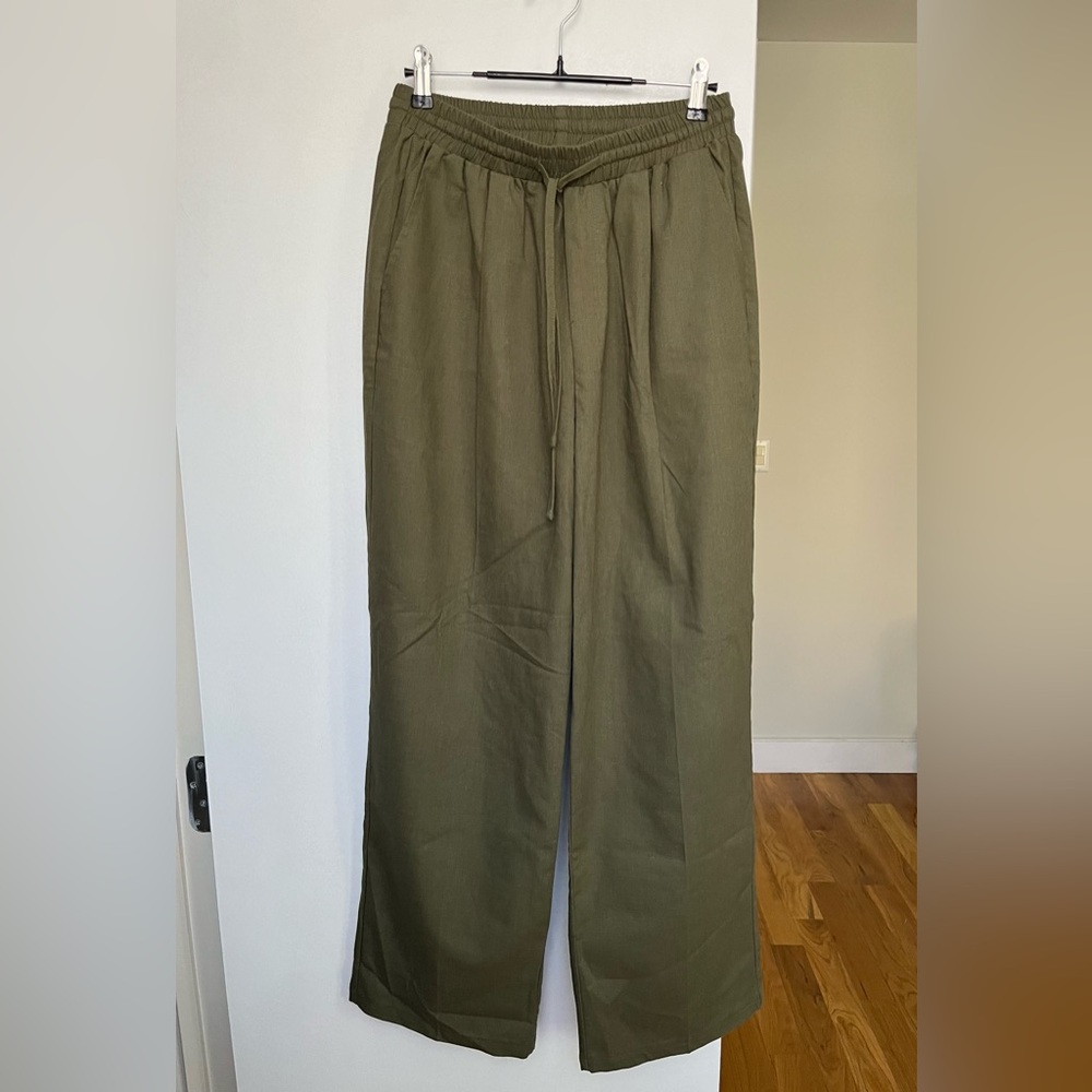 Good Life Works (GLW) Korean brand - Musinsa Khaki Green Pants Adjustable Small